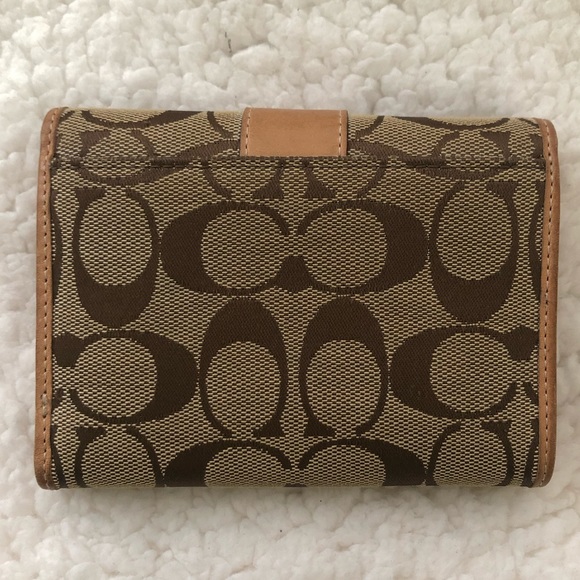 Coach Signature Trifold Wallet - Picture 2 of 6